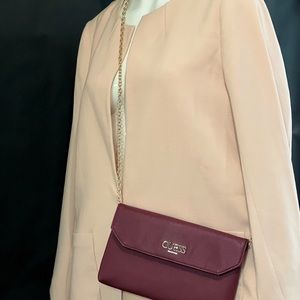 Guess Clutch Bag in Burgundy